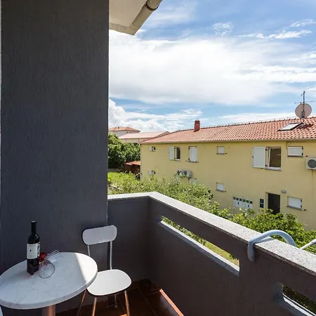 In Mit Eigenem Balkon - B59555 Apartment *