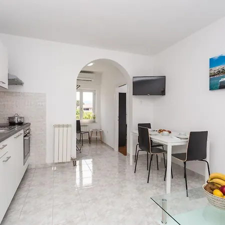 In Mit Eigenem Balkon - B59555 Baska (Krk)